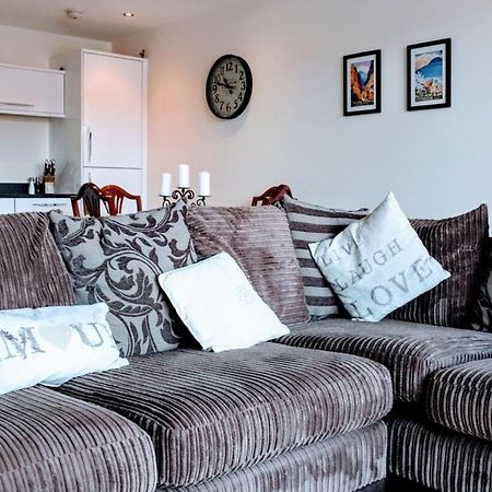 Modern Apartment In Эдинбург Экстерьер фото